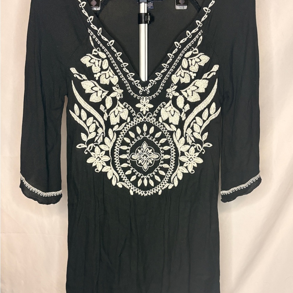 AEO Black Embroidered Blouse – “I Look Fancy Without Trying” Top | Size Small